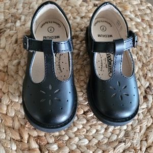 Footmates mary jane shoes